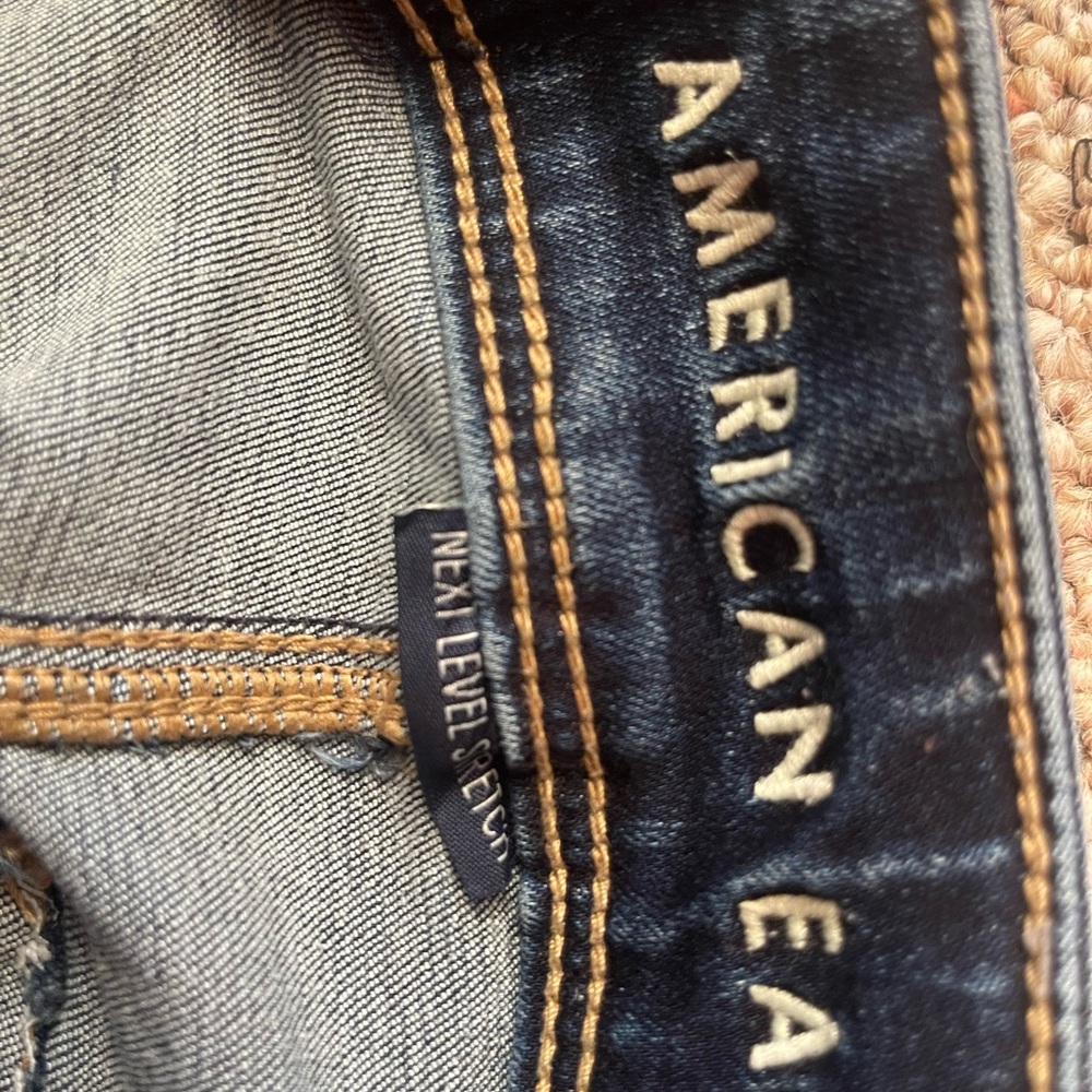 American Eagle Outfitters Next Level Low Rise Kick Bootcut Jeans - Picture 6 of 10
